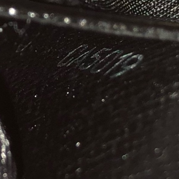 Louis Vuitton Black Epi Enveloppe Carte De Visite Card Case - Picture 11 of 11